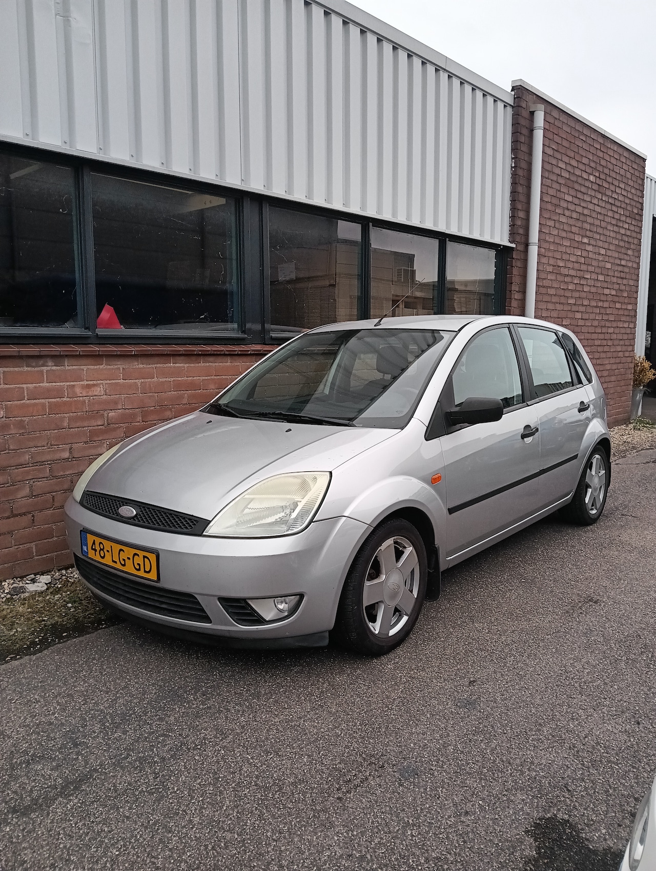 Ford Fiesta - 1.4-16V Trend - AutoWereld.nl