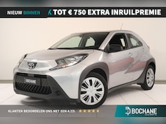 Toyota Aygo X - 1.0 VVT-i MT Play | Airco | Camera | Adaptieve cruisecontrol | AppleCarplay AndroidAuto Na