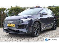 Audi Q4 e-tron - 40 Launch edition Advanced Plus 77 kWh | Adaptieve Cruise | Schuifdak | Camera | HUD | Sto