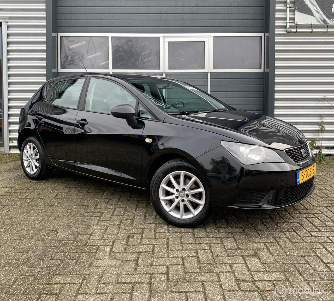 SEAT Ibiza - 1.2 TSI Enjoy 2014 5-Deurs|O-houdhistorie|15 Inch - AutoWereld.nl