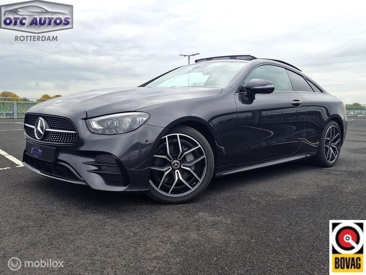 Mercedes-Benz E-klasse Coupé - 200 - AMG LINE - PANORAMADAK - BTW - AutoWereld.nl