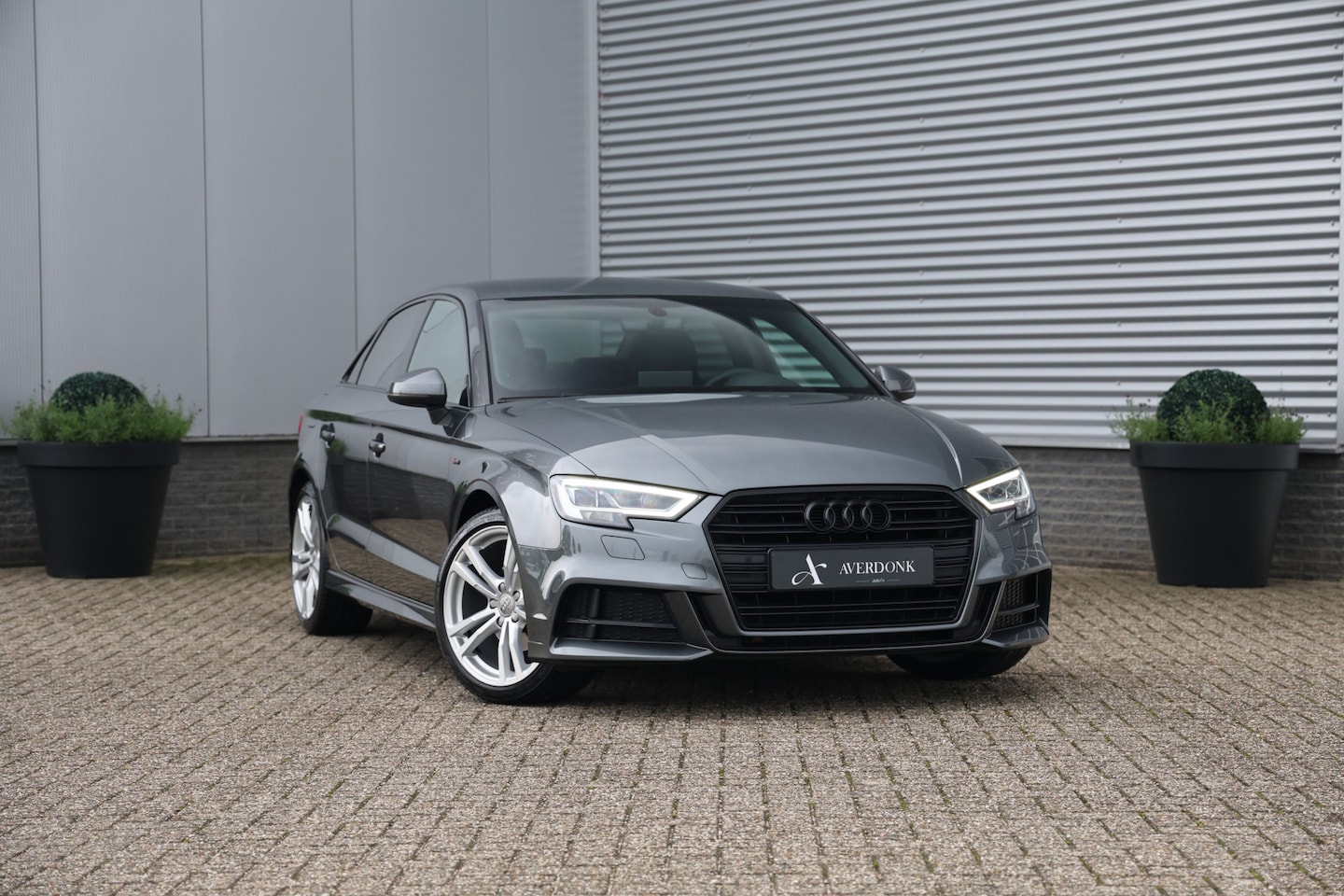 Audi A3 Limousine - 30 TFSI 3x S-line NAP|Virtual|Stoelverw|Zwart optiek - AutoWereld.nl