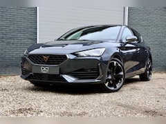 CUPRA Leon - 1.4 e-Hybrid VZ Business | NAVIGATIE | DAB | CARPLAY | KEYLESS | STUURWIELVERW. | LED