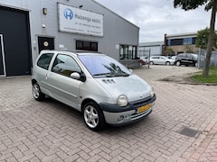 Renault Twingo - 1.2L Airco| APK:15-04-2026