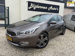 Kia Cee'd - 1.6 GDI BusinessLine 23.000KM | 1e Eigenaar | Camera | Navi | LED | LM | Dealer Onderhoude