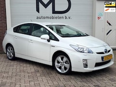 Toyota Prius - 1.8 Executive -Leder-Trekhaak-Head/up-Keyless