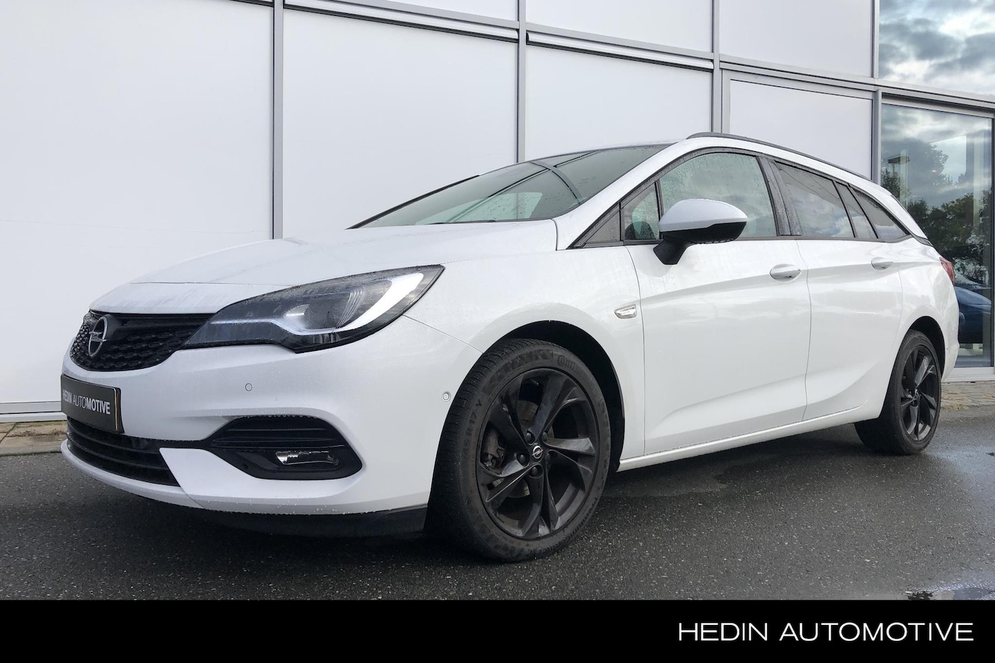 Opel Astra Sports Tourer - 1.2 130PK Elegance | Trekhaak | Elektr. Schuif/kanteldak | Navigatie | Full Led | Camera | - AutoWereld.nl
