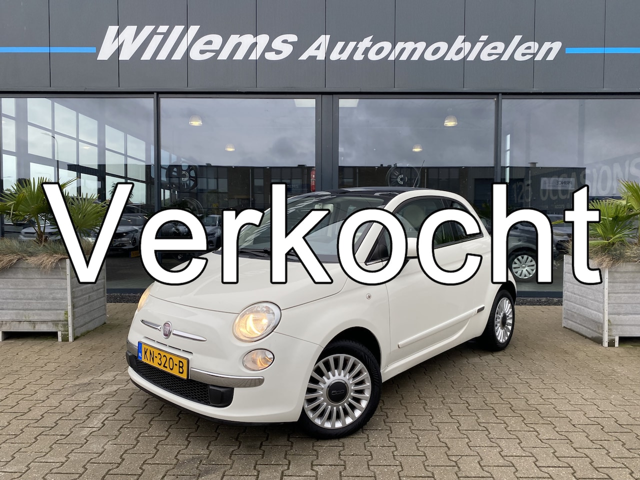 Fiat 500 - 1.2 Lounge Panoramadak, Airco & LM 15'' - AutoWereld.nl