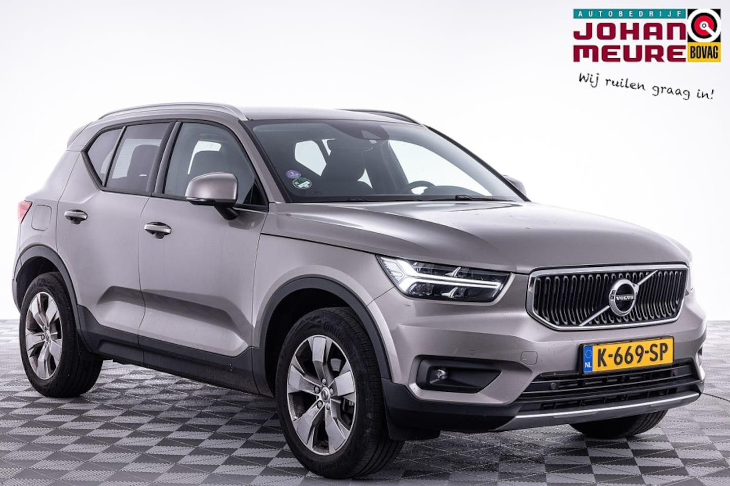 Volvo XC40 - 1.5 T2 Business Pro Automaat | Trekhaak - AutoWereld.nl