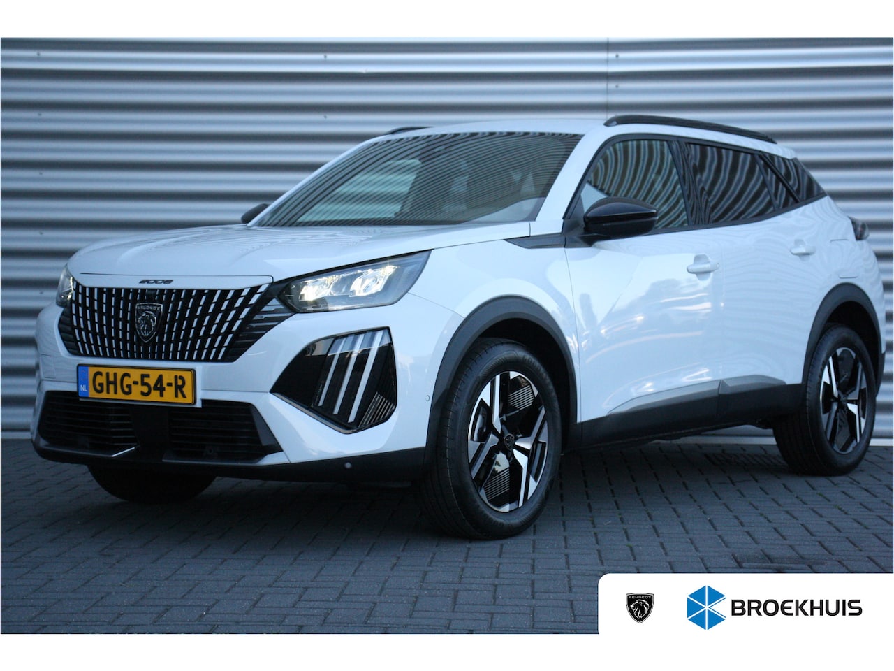 Peugeot 2008 - 1.2 PURETECH 100PK ALLURE | Climate controle | Cruise Controle | 17'' Lichtmetalen velgen - AutoWereld.nl