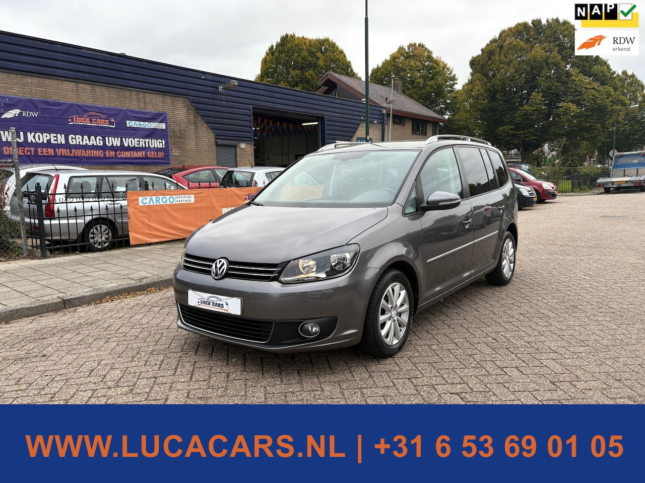 Volkswagen Touran - 1.4 TSI Highline 7p. AUTOMAAT! 2X SLEUTEL + BOEKJES! - AutoWereld.nl