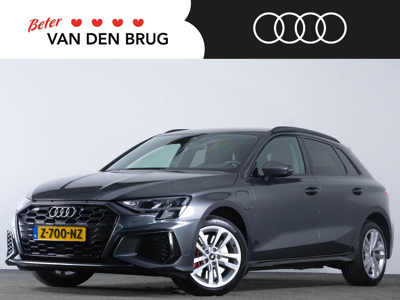 Audi A3 Sportback - S-Line 45 TFSI e 245 PK | LED | Trekhaak | Navigatie Via Smartphone | Stoelverwarming | - AutoWereld.nl