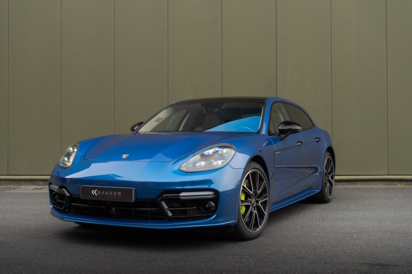 Porsche Panamera Sport Turismo - 2.9 4 E-Hybrid Platinum Editie - AutoWereld.nl