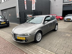 Alfa Romeo 147 - 1.6 T.Spark Business Pro Airco Navi NAP APK
