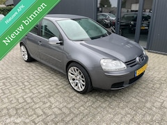 Volkswagen Golf - 1.6 FSI Comfortl Business