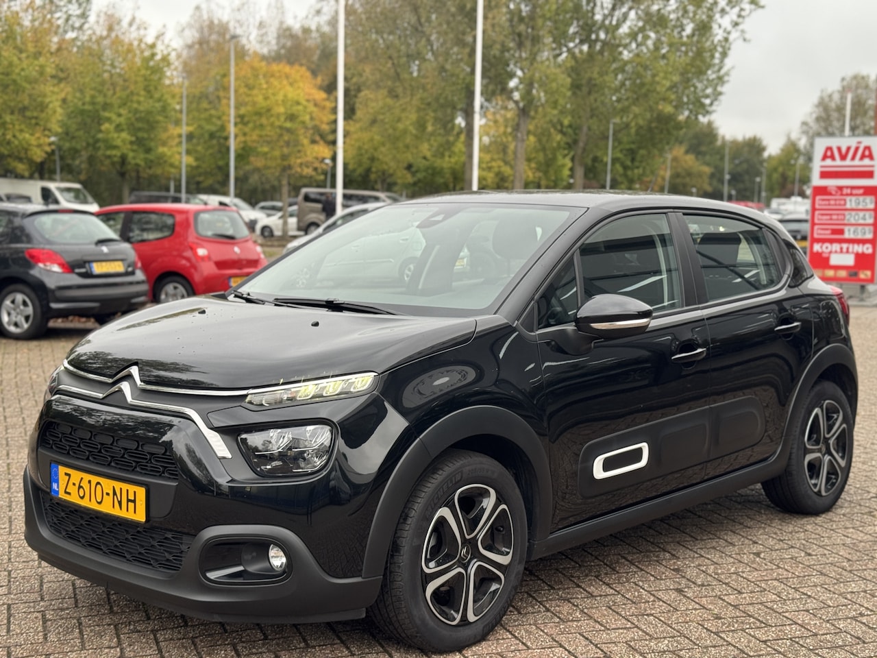 Citroën C3 - 1.2 83pk Plus Navigatie|Parkeersensoren|Carplay - AutoWereld.nl