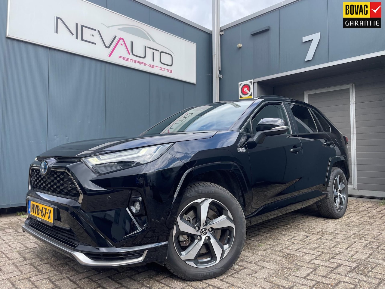 Toyota RAV4 - 2.5 Plug-in Hybrid AWD Style | Stoelverwarming I Trekhaak I PHEV - AutoWereld.nl