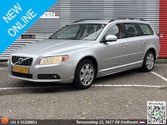 Volvo V70 - 2.0 D3 Momentum | Leder | Cruise | Climate | PDC | Elektrische Achterklep | APK 05-2026 |