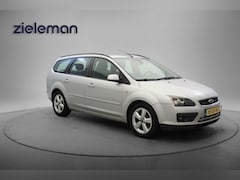 Ford Focus Wagon - 1.8 16V Futura Flexifuel - Airco, Stoelverw. Trekhaak