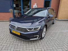 Volkswagen Passat - 1.4 T. GTE C.S. PL, ADAP Cruise, Navi, Stoelverw, Trekhaak