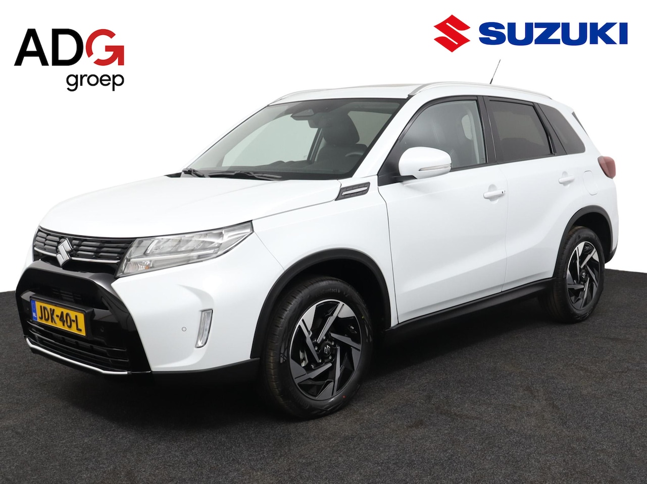 Suzuki Vitara - 1.4 Boosterjet Style Smart Hybrid | Climate control | Cruise control adaptive | Navigatie - AutoWereld.nl