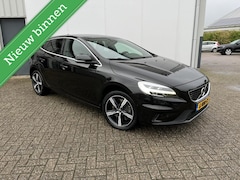 Volvo V40 - 1.5 T3 Polar+ Sport|Pano|17"|