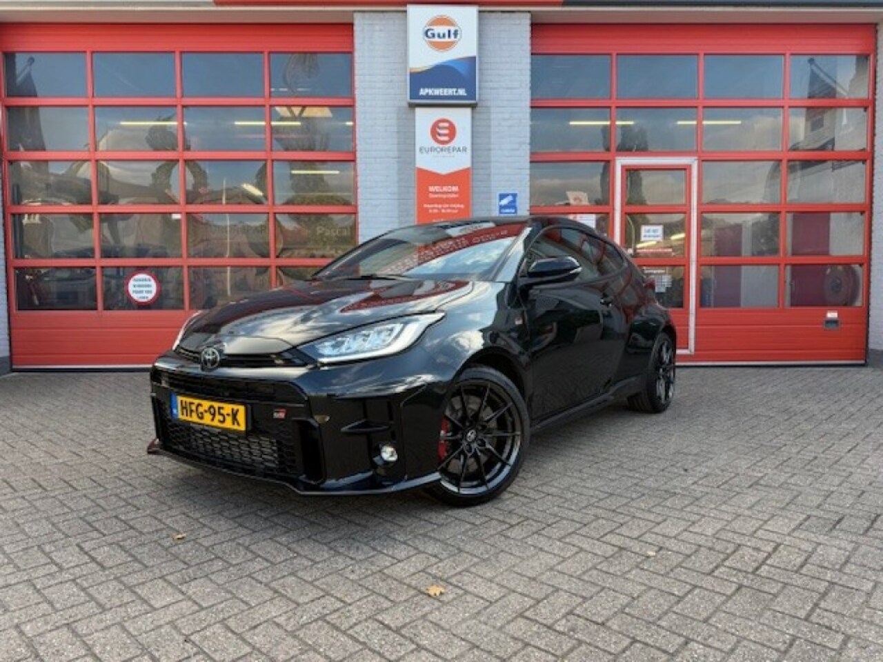 Toyota Yaris - 1.6 GR PERFORMANCE KOMPACT - AutoWereld.nl