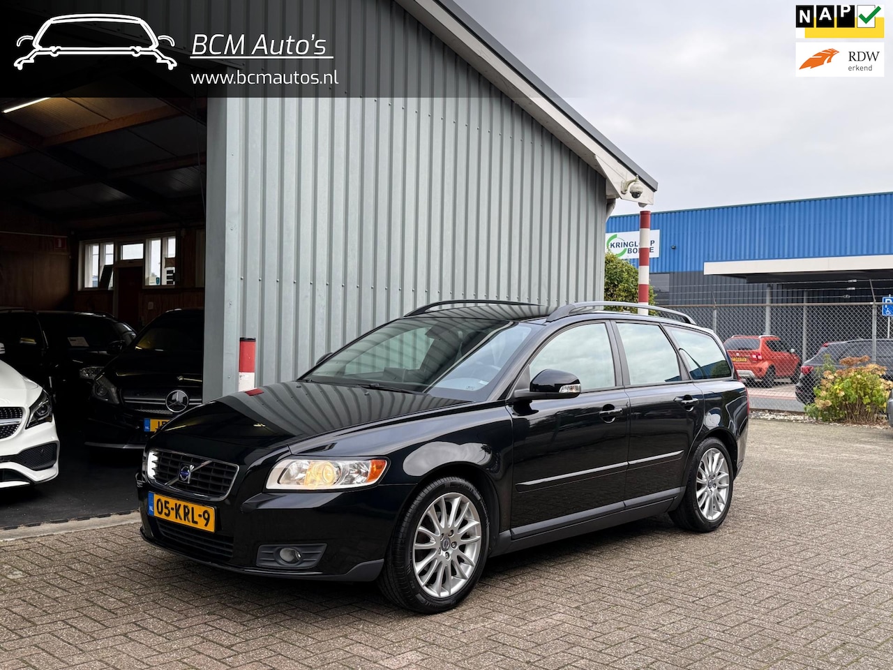 Volvo V50 - 2.0 |Clima||Cruise Control|Trekhaak|Leder|NAP|17 inch|Origineel NL| - AutoWereld.nl