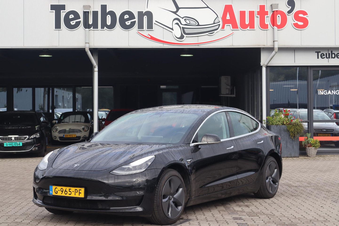 Tesla Model 3 - Long Range RWD Long Range AWD 75 kWh Panoramadak, Trekhaak, Elektrische ramen, 360 Camera, - AutoWereld.nl