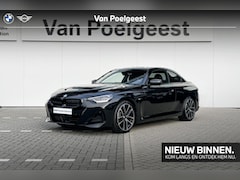 BMW 2-serie Coupé - 218i | M Sport | Parking Assistant | Getinte Ruiten