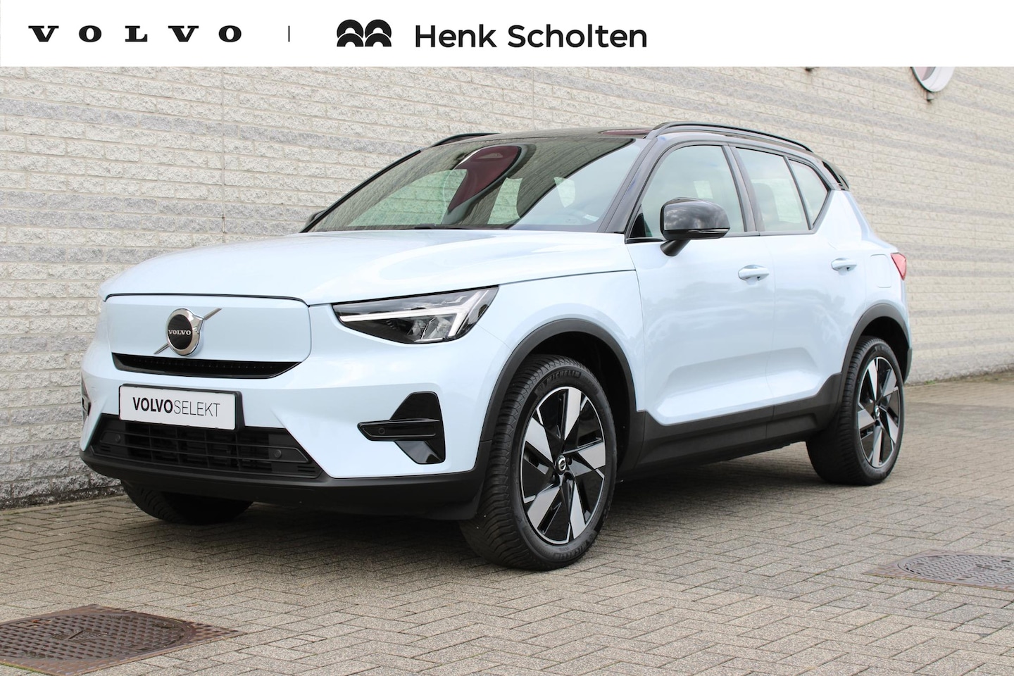 Volvo XC40 - Recharge Ext. Range 252pk Plus Dark | Trekhaak | Pilot Assist | Camera achter | Stoel- en - AutoWereld.nl