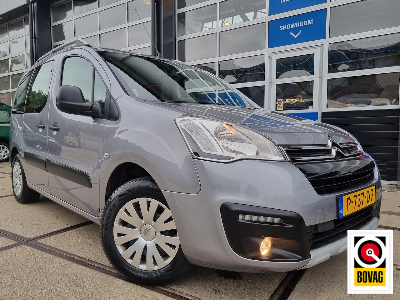 Citroën Berlingo - 1.2 PureTech XTR 59.000 KM. / AIRCO / CRUISE / TREKHAAK - AutoWereld.nl