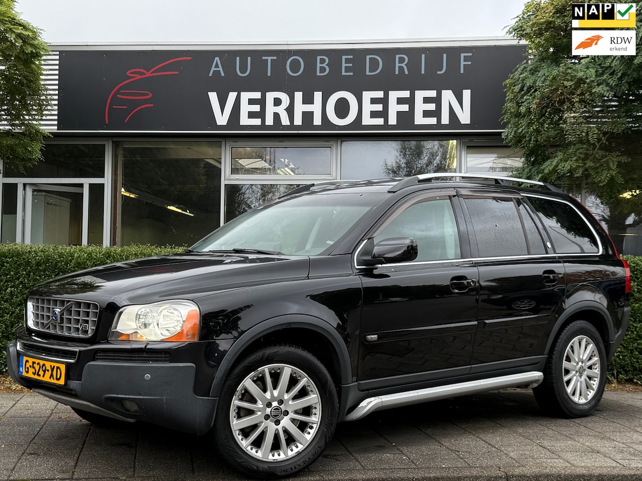 Volvo XC90 - 4.4 V8 Momentum 5p. - STOEL VERW - APPLE CARPLAY - PANORAMA - DVD - YOUNGTIMER ! - AutoWereld.nl