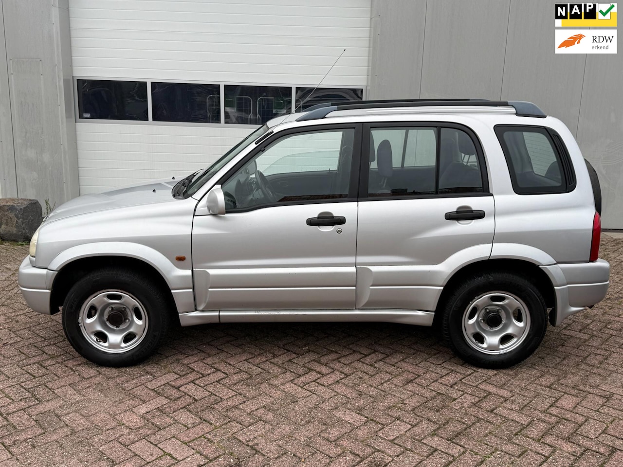Suzuki Grand Vitara - 2.0 2.0 - AutoWereld.nl