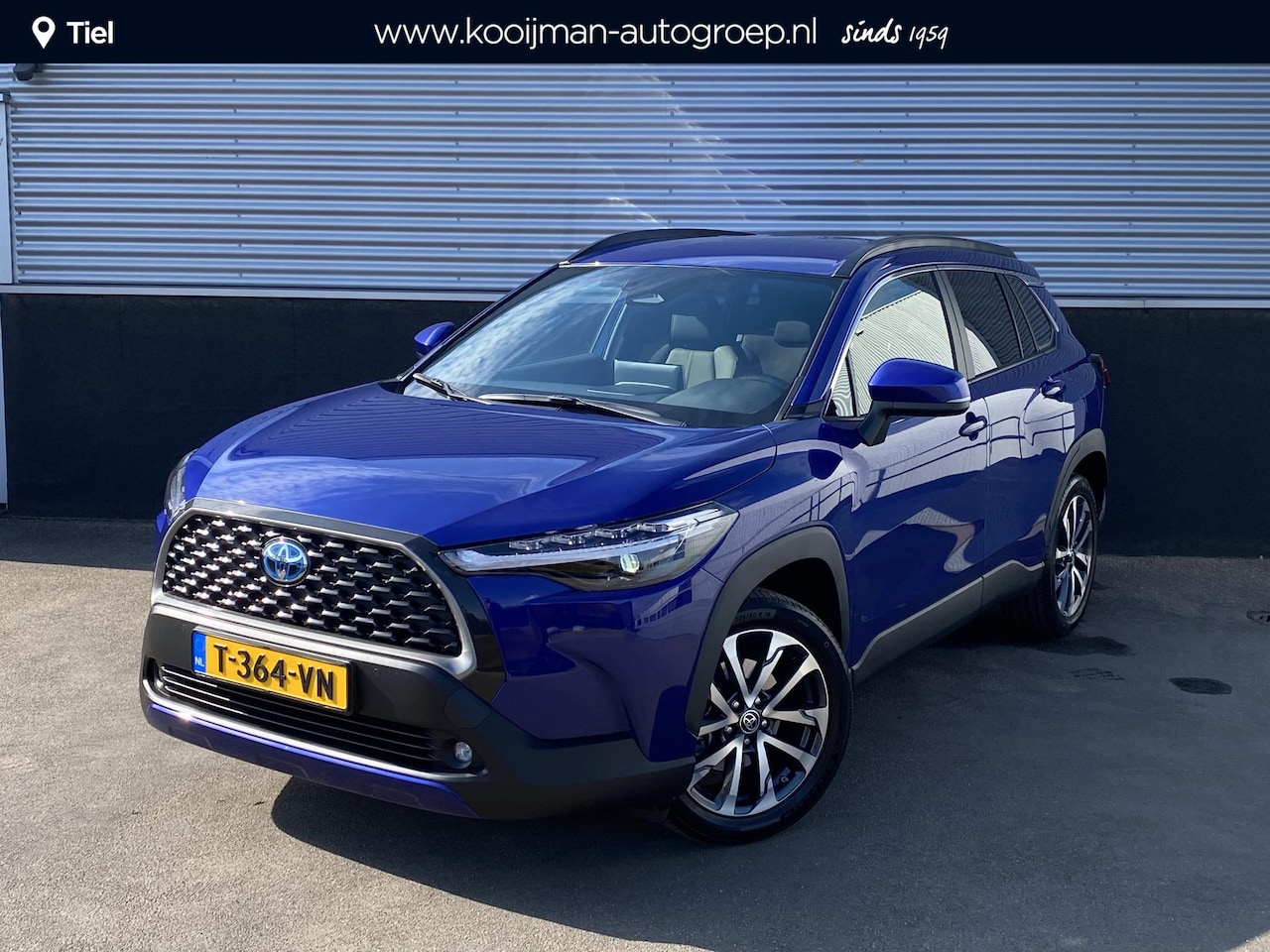 Toyota Corolla Cross - 2.0 High Power Hybrid First Edition CVT automaat Nieuw geleverd en onderhouden ! Auto vol - AutoWereld.nl