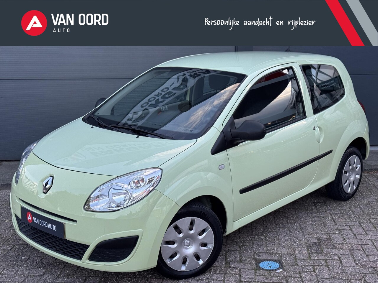 Renault Twingo - 1.2 Authentique / 100 % NAP / Airco - AutoWereld.nl