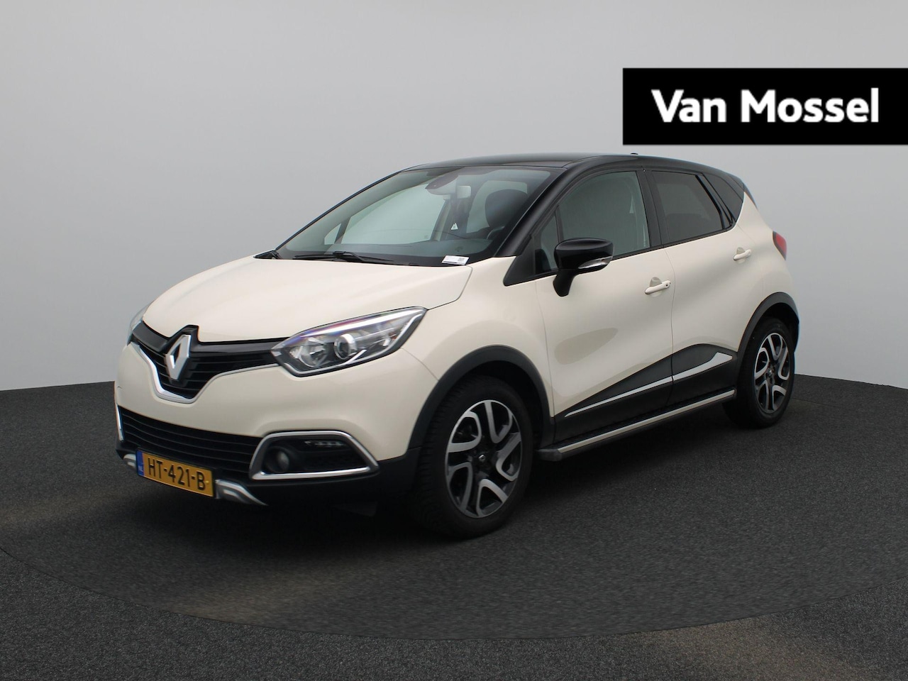 Renault Captur - 0.9 TCe Xmod | Climate Control | Stoelverwarming | Lederen Bekleding | Camera | Lichtmetal - AutoWereld.nl
