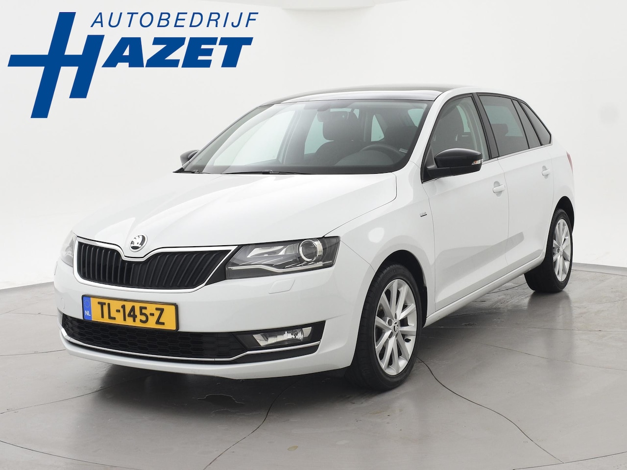 Skoda Rapid Spaceback - 1.0 TSI DSG AUT CLEVER WIT PARELMOER + PANORAMADAK | STOELVERWARMING | DAB | NAVIGATIE - AutoWereld.nl
