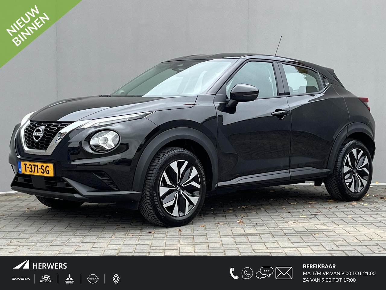 Nissan Juke - 1.0 DIG-T Acenta / Achteruitrijcamera / Navigatie via Apple Carplay & Android Auto / Cruis - AutoWereld.nl