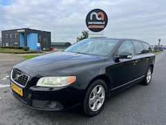 Volvo V70 - 2007 * 2.4 D5 Momentum * AUTOMAAT * APK * TOP
