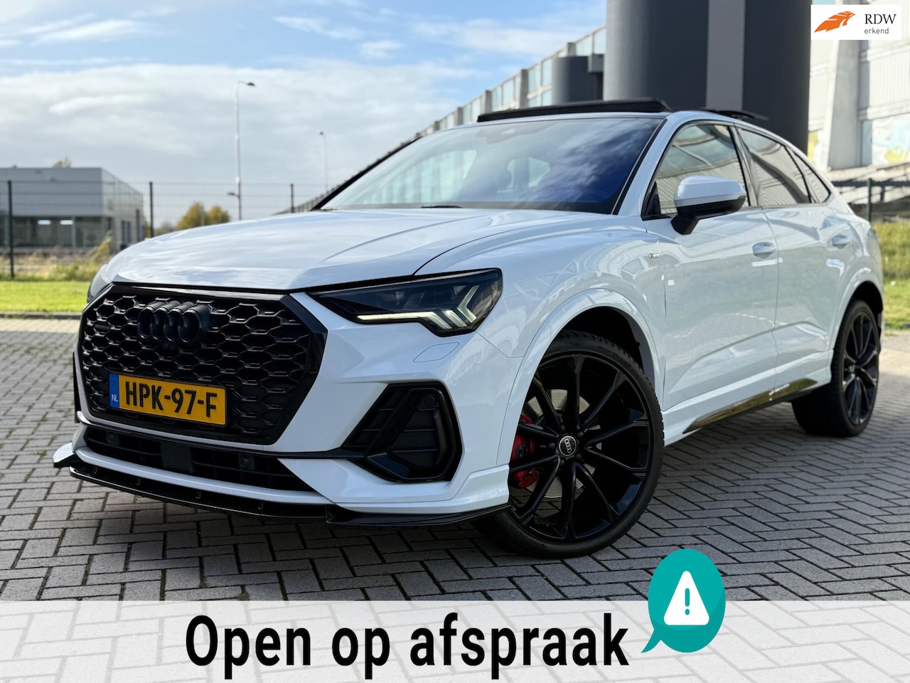 Audi Q3 Sportback - 45 TFSI quattro edition one 45 TFSI quattro edition one - AutoWereld.nl