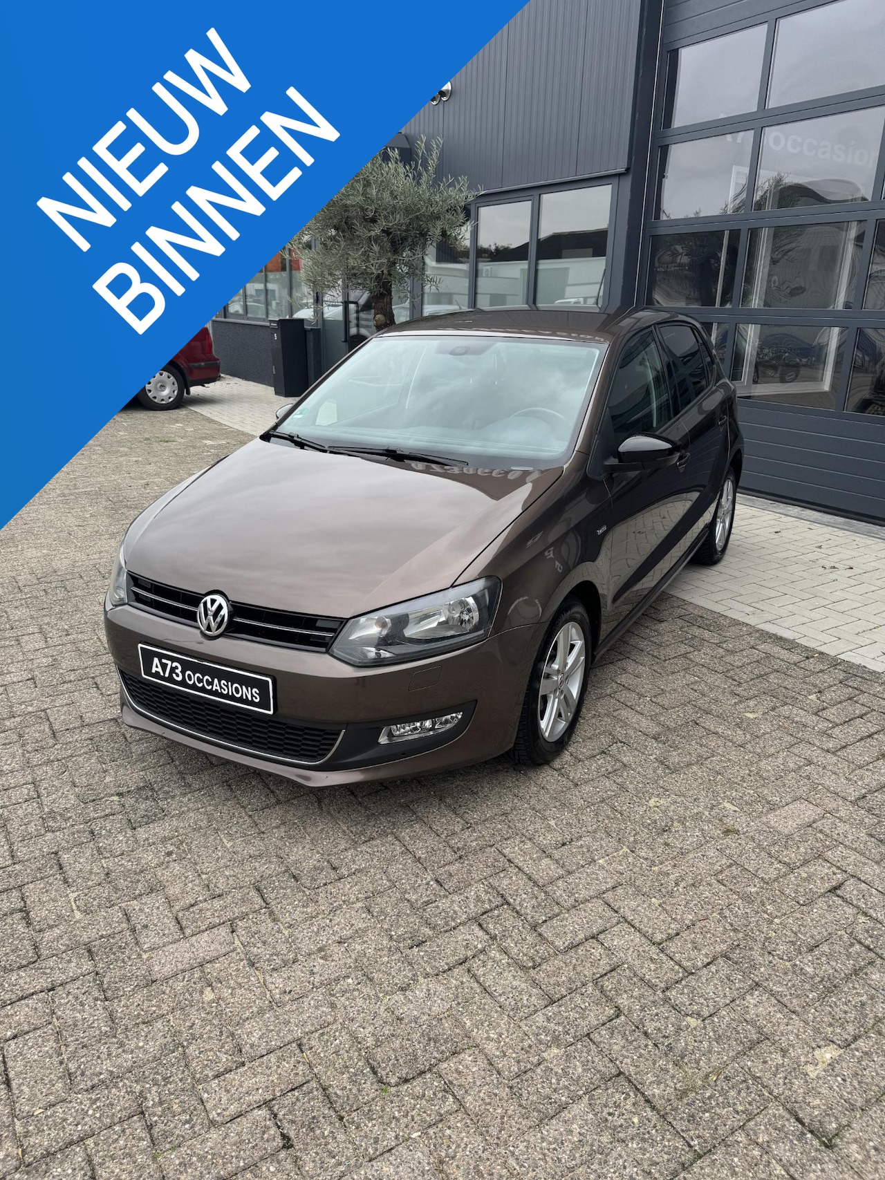 Volkswagen Polo - 1.2 Easyline Stoelverwarming,cruise,pdc - AutoWereld.nl