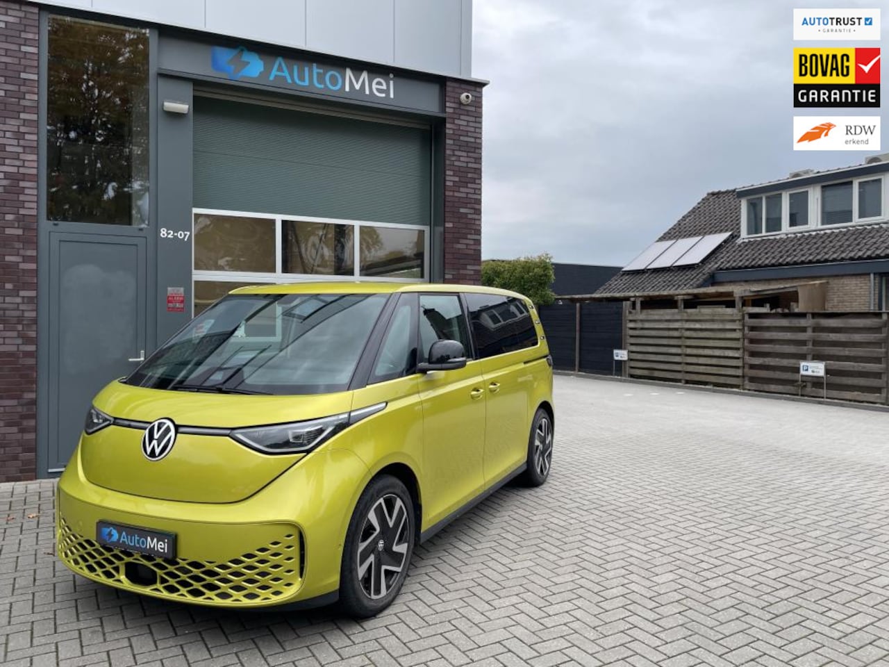 Volkswagen ID. Buzz - Pro 82kWh / 77kWh - AutoWereld.nl