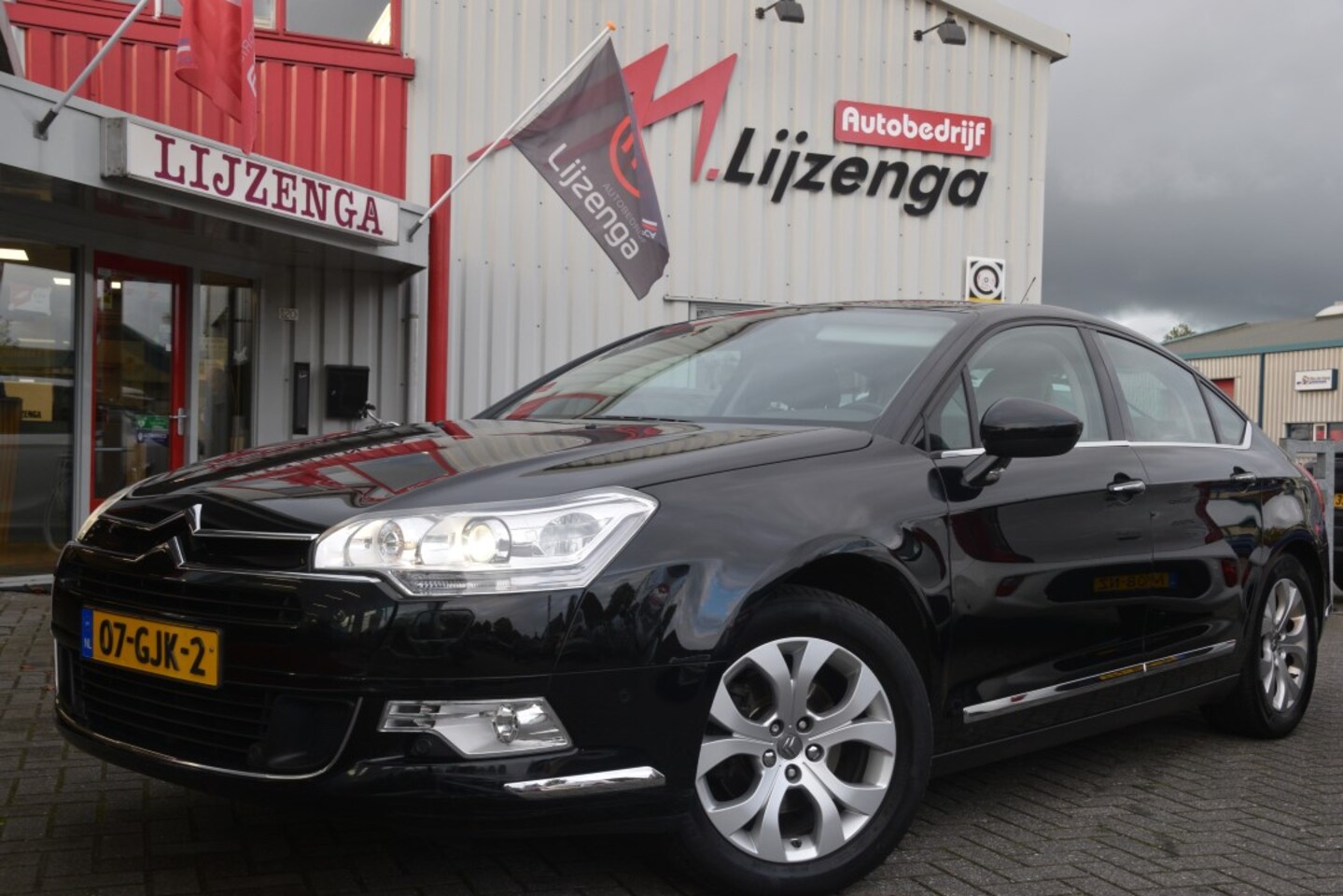 Citroën C5 - 2.0 16V Exclusive Navi | Leer | Hydraulisch | PDC | Xenon | Stoelverwarming/massage - AutoWereld.nl