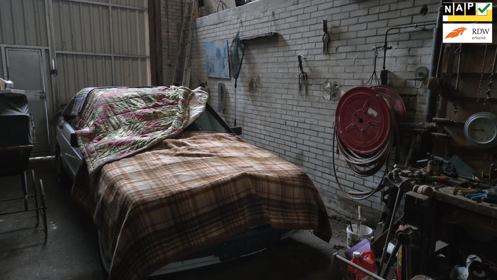 Mercedes-Benz 190-serie - Unieke schuurvondst - AutoWereld.nl