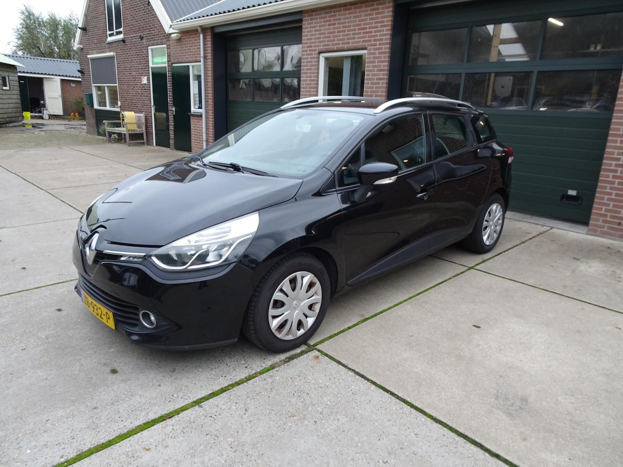 Renault Clio Estate - 1.2-16V Collection 1.2-16V Collection - AutoWereld.nl
