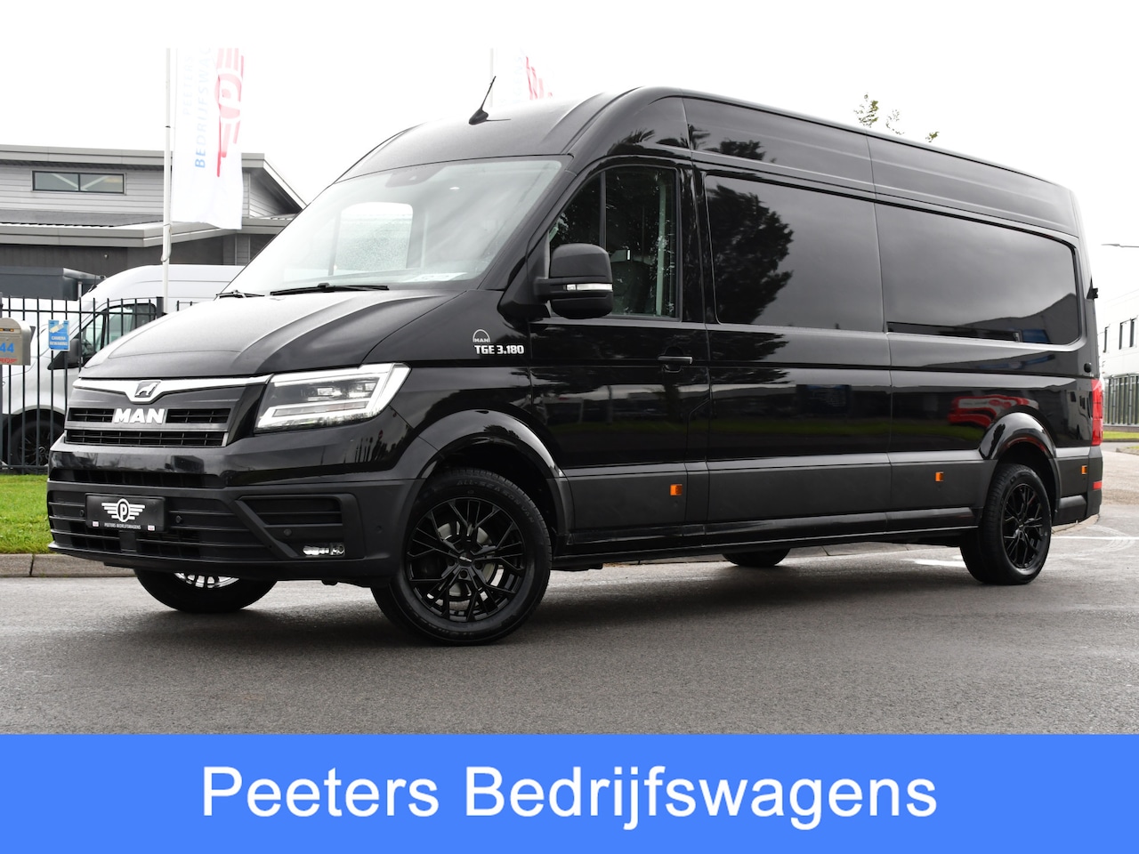MAN TGE - 35 2.0 L4H3 Black Edition Camera, Cruise, Carplay, LED, 177PK, Multimedia, Clima, Stoelver - AutoWereld.nl