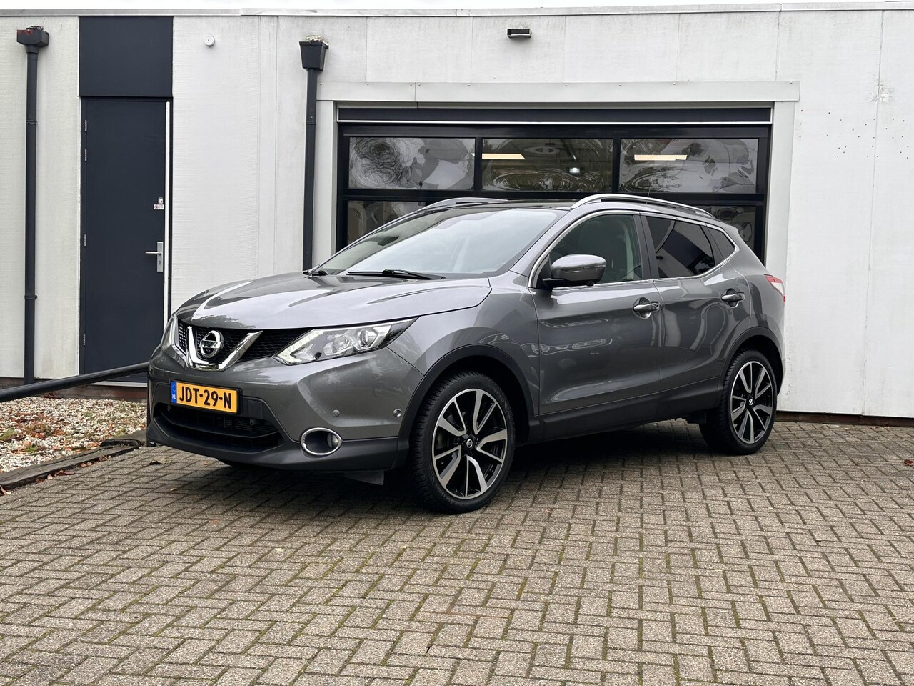 Nissan Qashqai - 1.2 Tekna Full Options| 1e eigenaar| Dealeronderhouden| Topstaat! - AutoWereld.nl