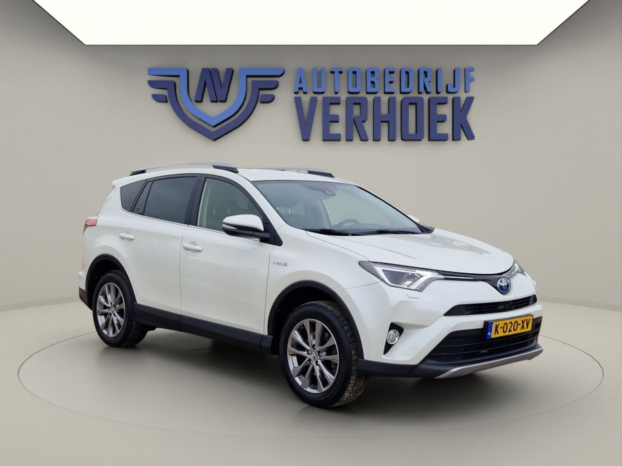 Toyota RAV4 - 2.5 Hybrid AWD Style Trekhaak - Leer - Stoelverwarming - AutoWereld.nl