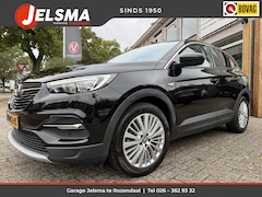 Opel Grandland X - 130pk Turbo Executive Aut., Trekhaak | Navi & CarPlay